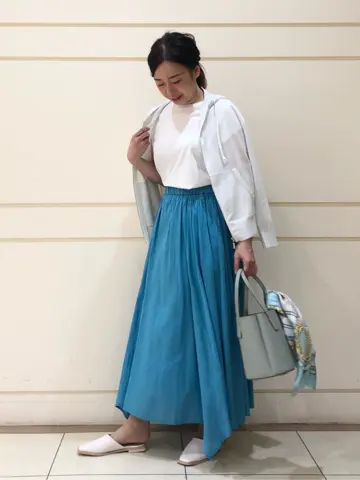 組曲 SAKAI コーディネート画像