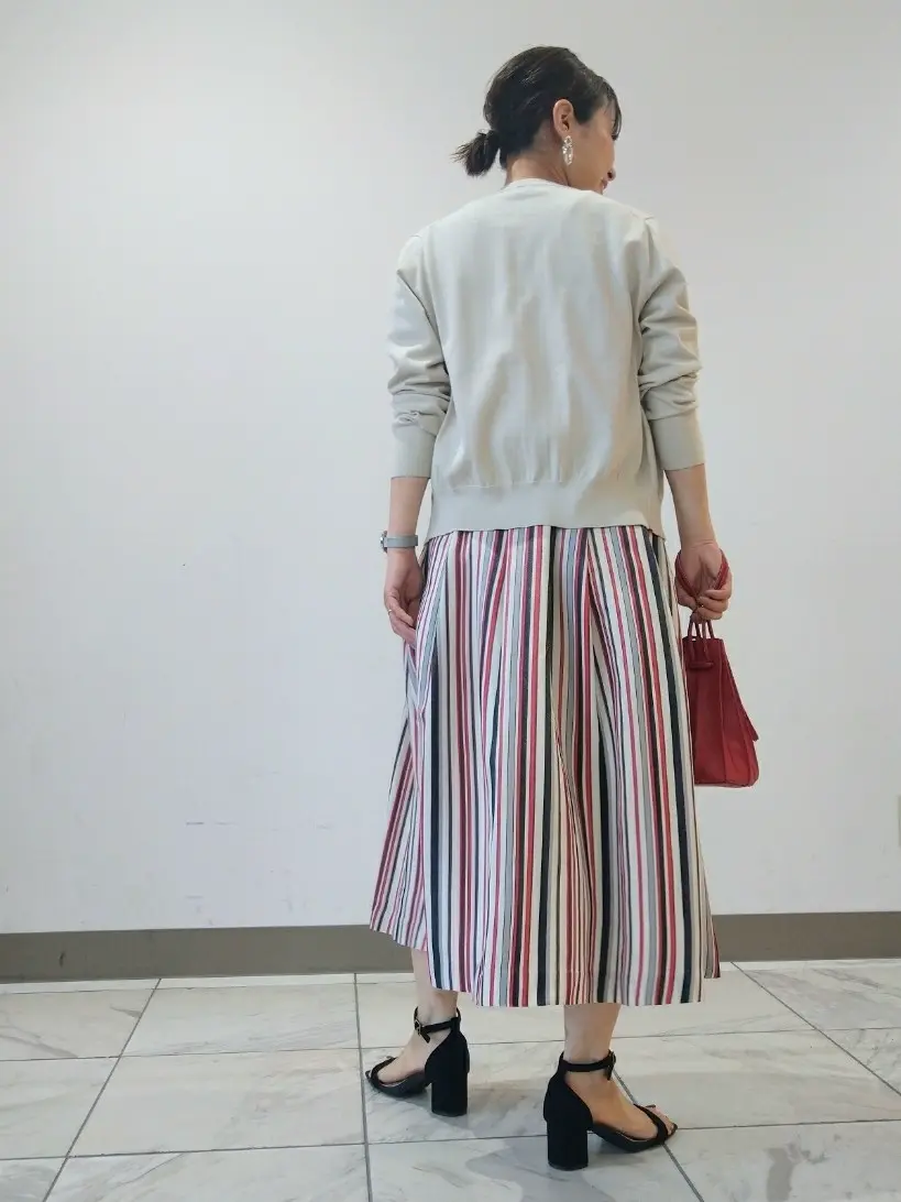 組曲 豊島 コーディネート画像