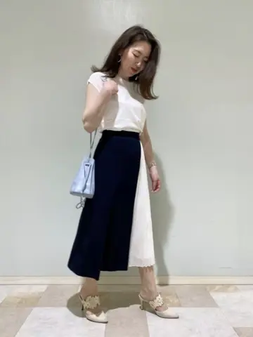 組曲 丸田 コーディネート画像