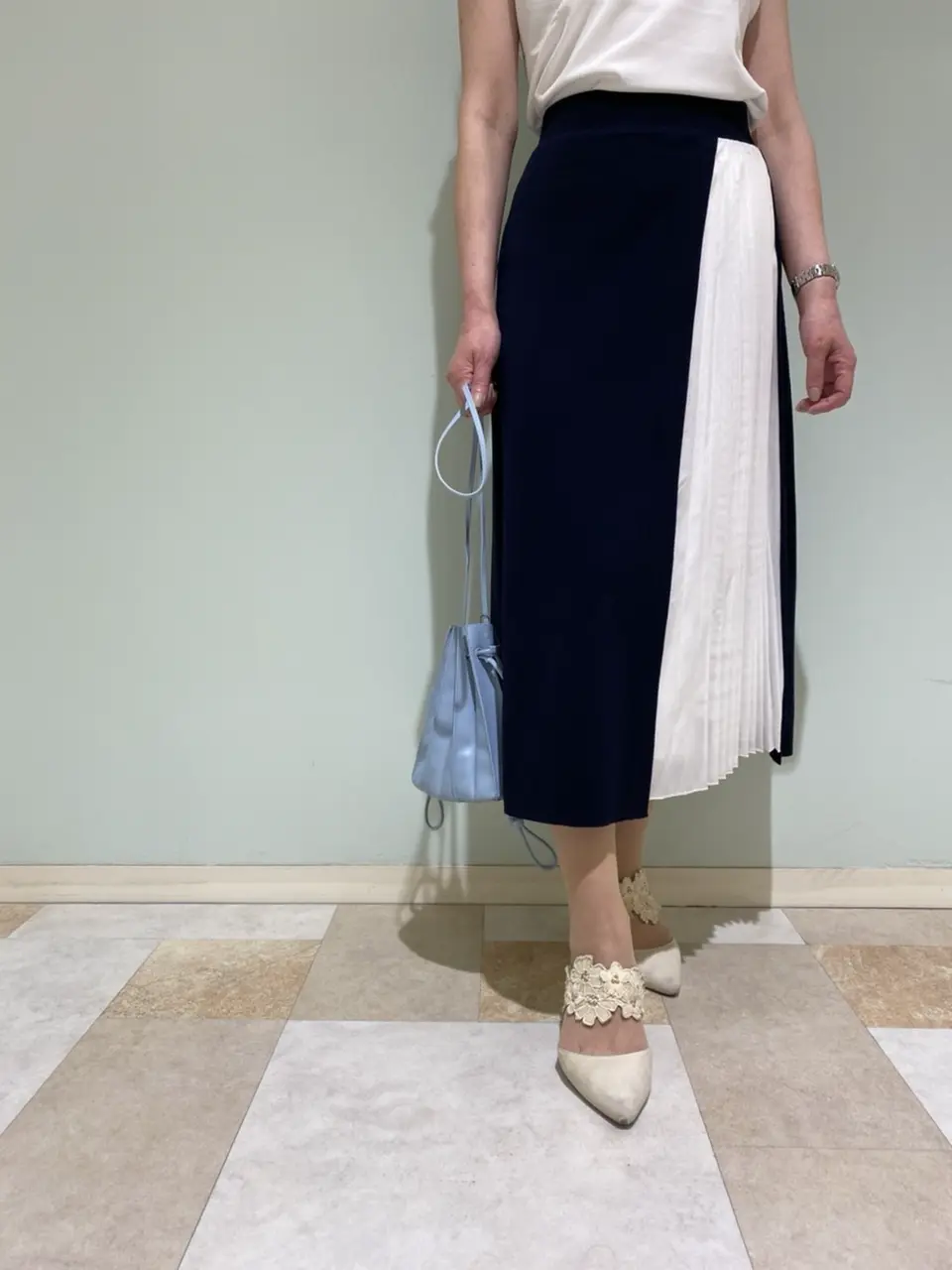 組曲 丸田 コーディネート画像