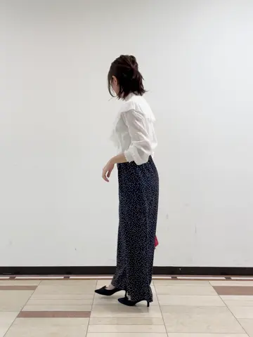 組曲 宮本 コーディネート画像