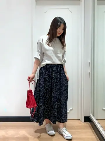 組曲 スタッフ コーディネート画像