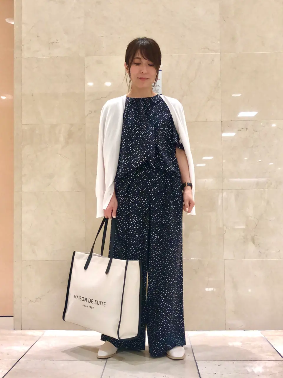 組曲 井上 コーディネート画像