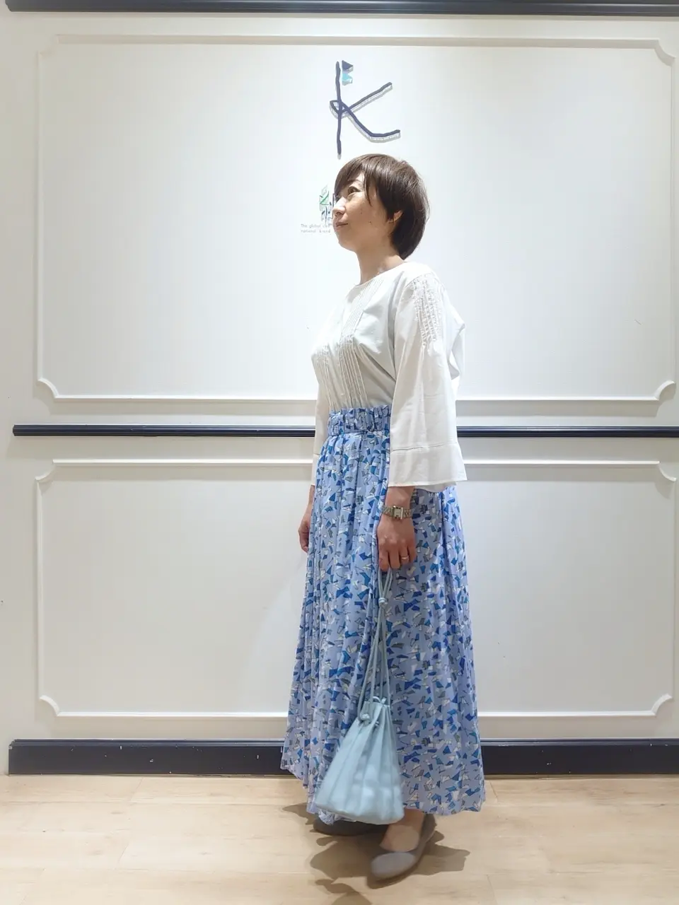 組曲 井上 コーディネート画像