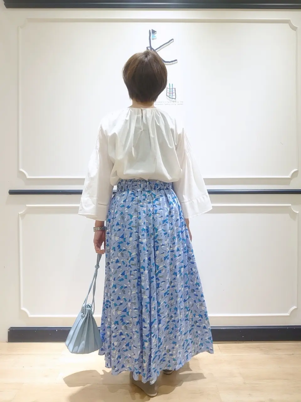 組曲 井上 コーディネート画像