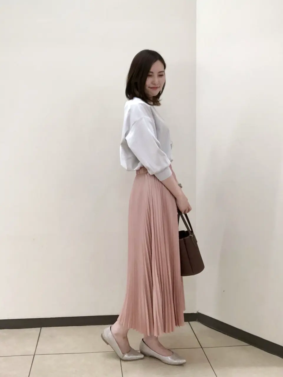 組曲 岩田 コーディネート画像