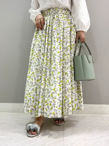 組曲 KATO コーディネート画像