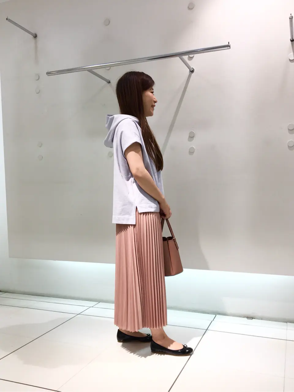 組曲 スタッフ コーディネート画像