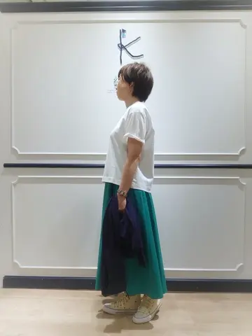 組曲 井上 コーディネート画像