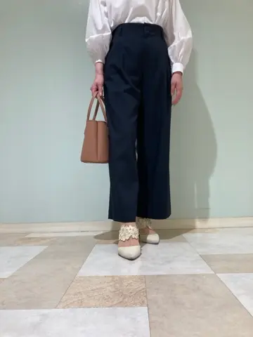 組曲 丸田 コーディネート画像