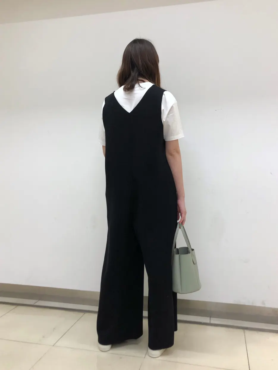 組曲 スタッフ コーディネート画像