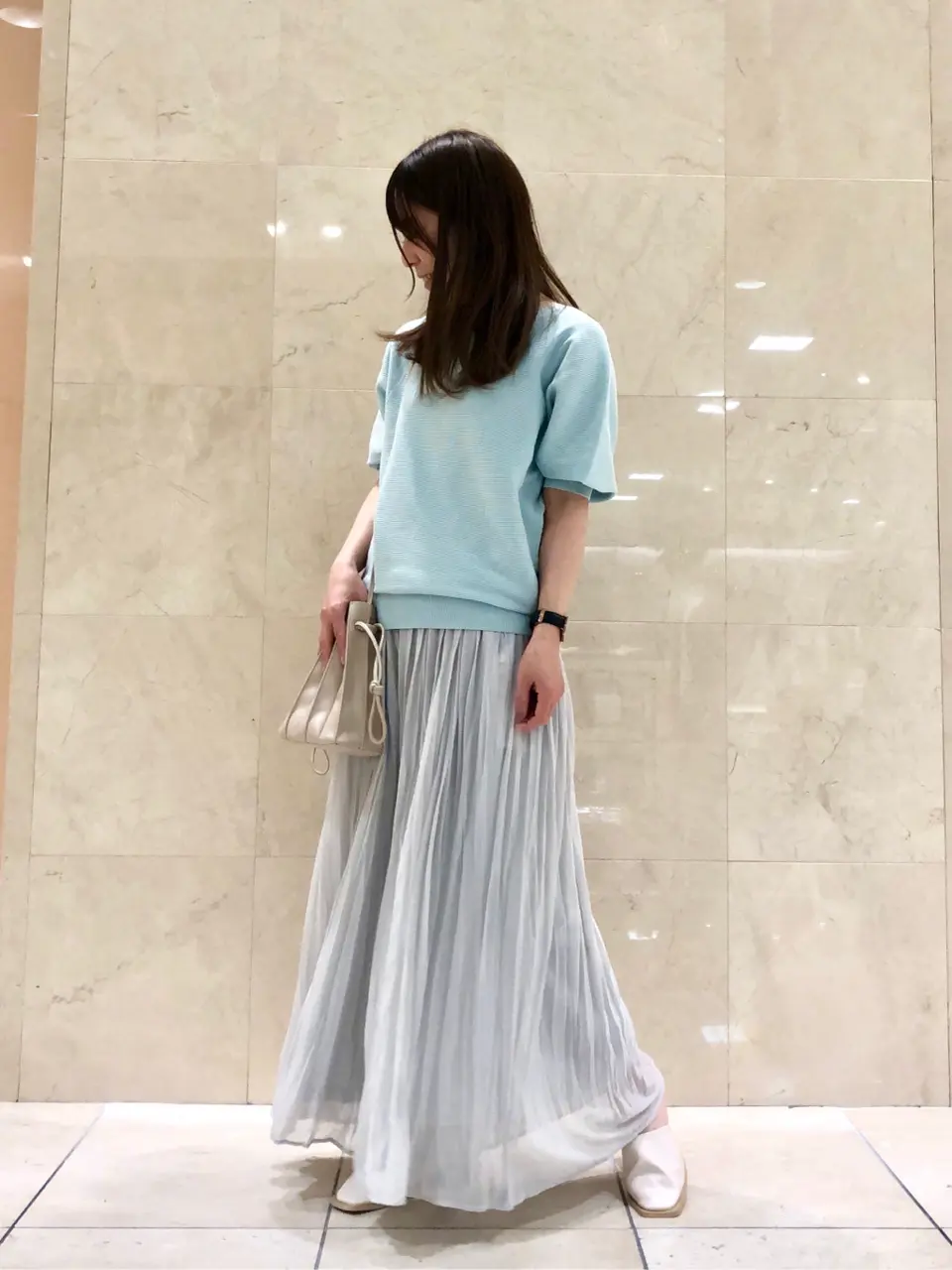 組曲 井上 コーディネート画像