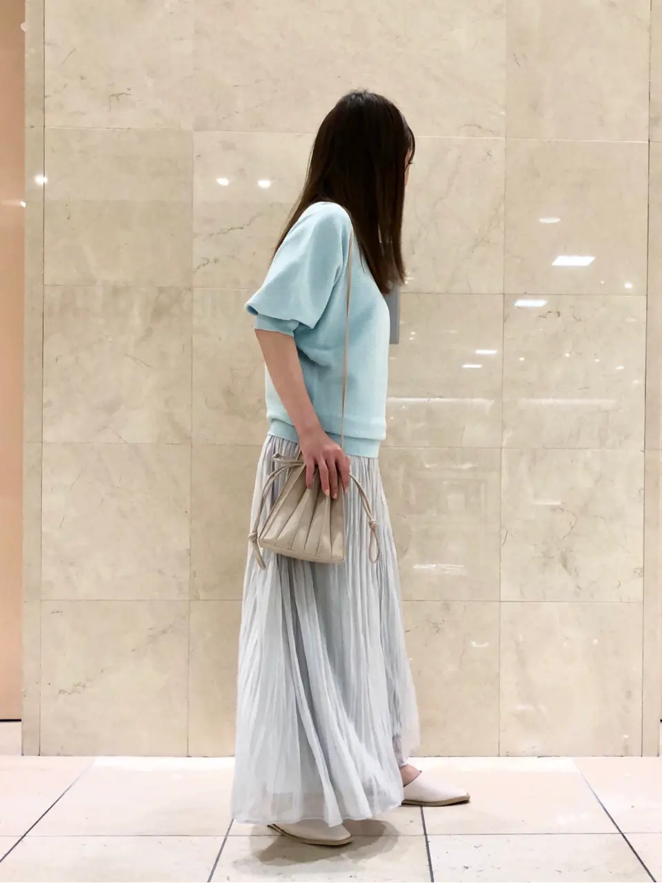 組曲 井上 コーディネート画像