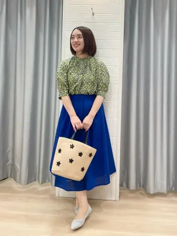 組曲 丸岡 コーディネート画像