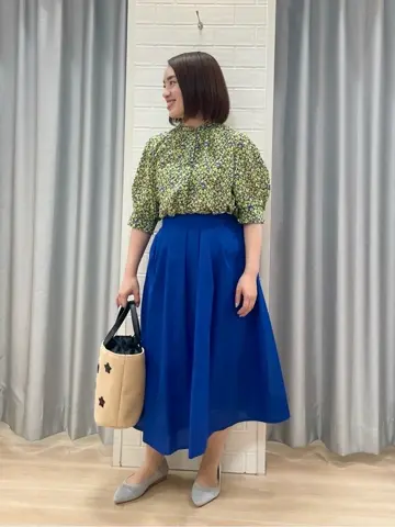 組曲 丸岡 コーディネート画像