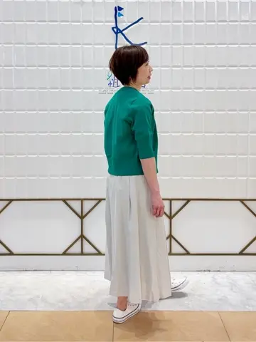 組曲 井上 コーディネート画像