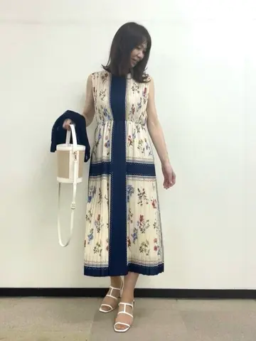 組曲 小山 コーディネート画像