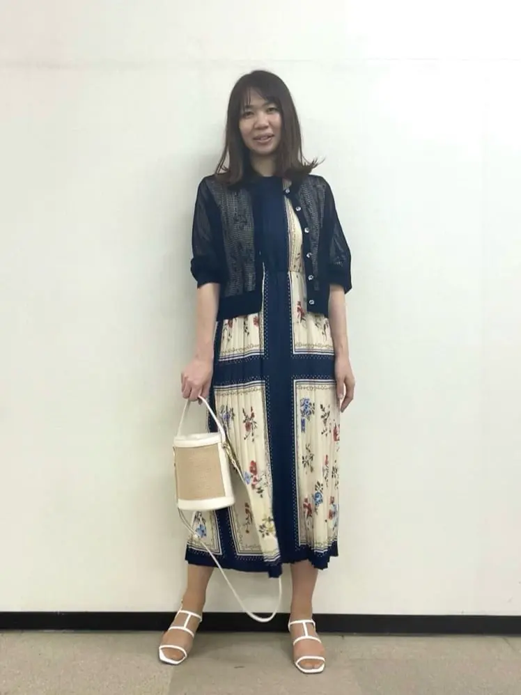 組曲 小山 コーディネート画像