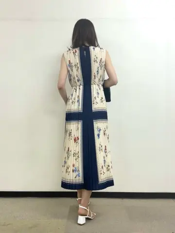 組曲 小山 コーディネート画像