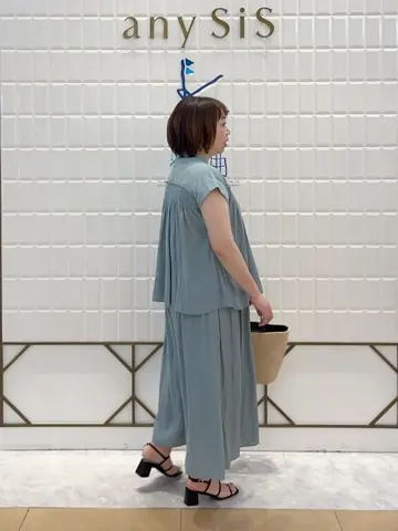 組曲 中山 コーディネート画像