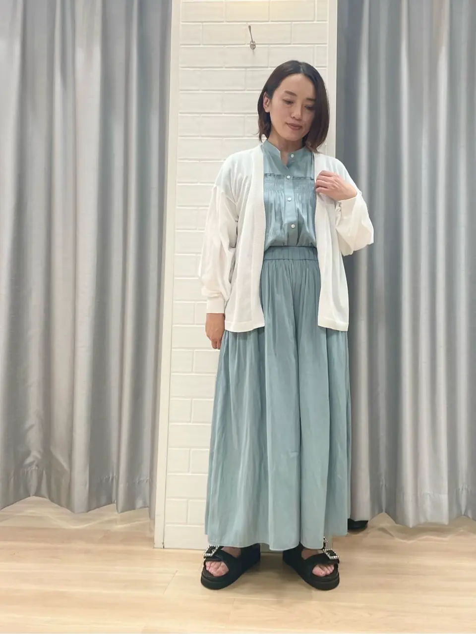 組曲 丸岡 コーディネート画像