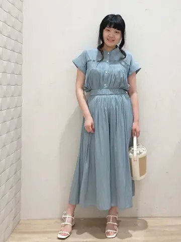 組曲 川根　彩 コーディネート画像