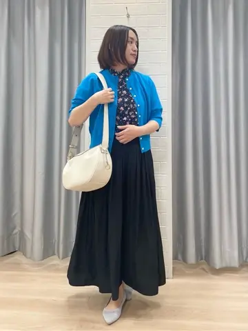 組曲 丸岡 コーディネート画像