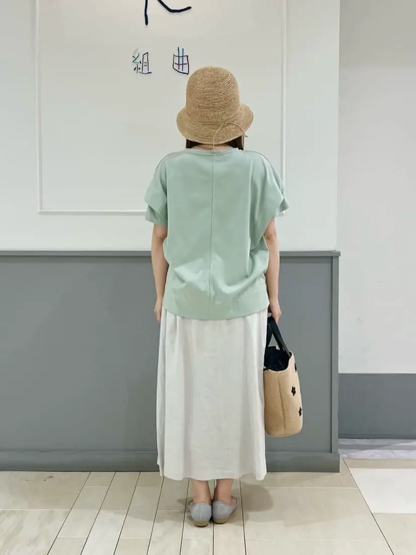 組曲 スタッフ コーディネート画像