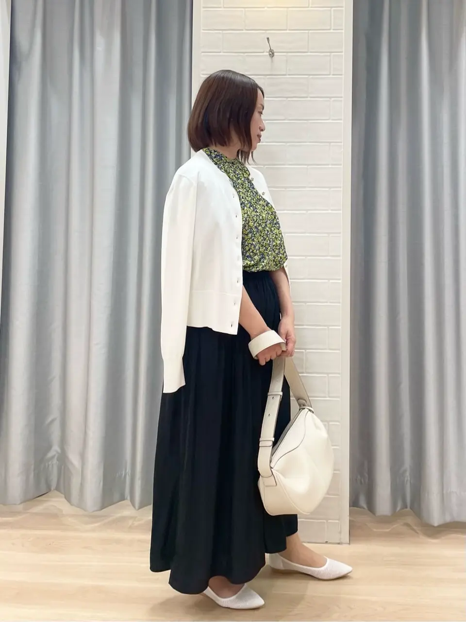 組曲 丸岡 コーディネート画像