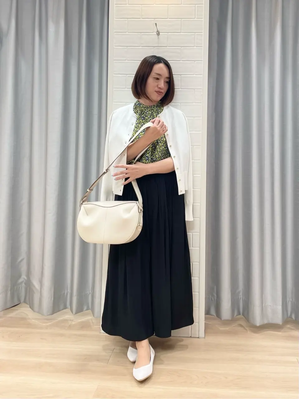 組曲 丸岡 コーディネート画像