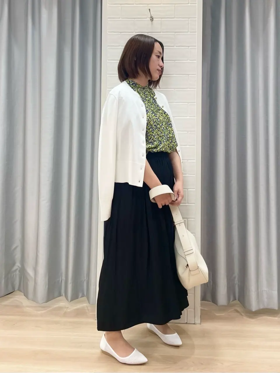 組曲 丸岡 コーディネート画像