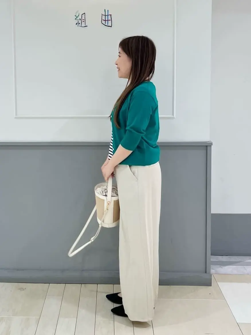 組曲 スタッフ コーディネート画像