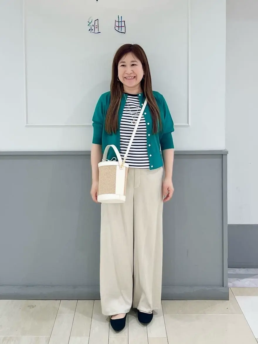 組曲 スタッフ コーディネート画像