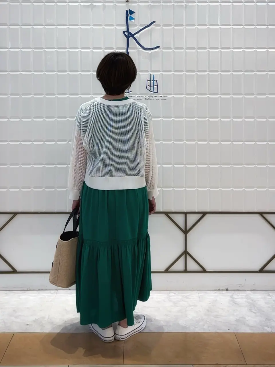 組曲 井上 コーディネート画像