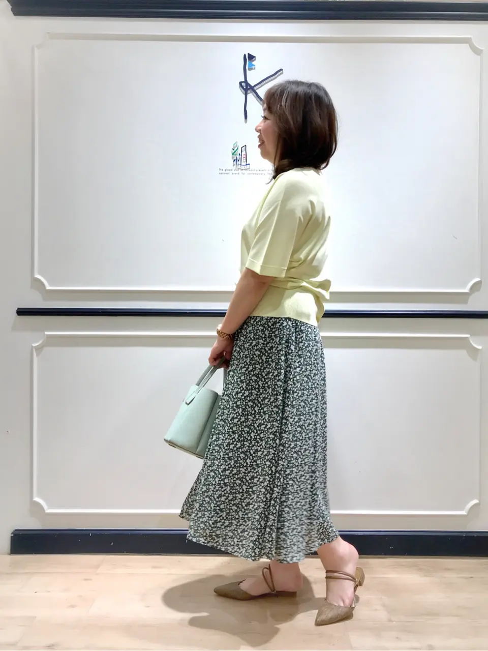 組曲 中山 コーディネート画像