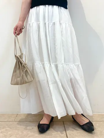 組曲 石井 コーディネート画像