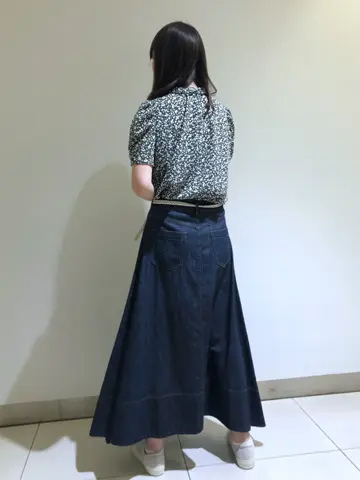 組曲 スタッフ コーディネート画像