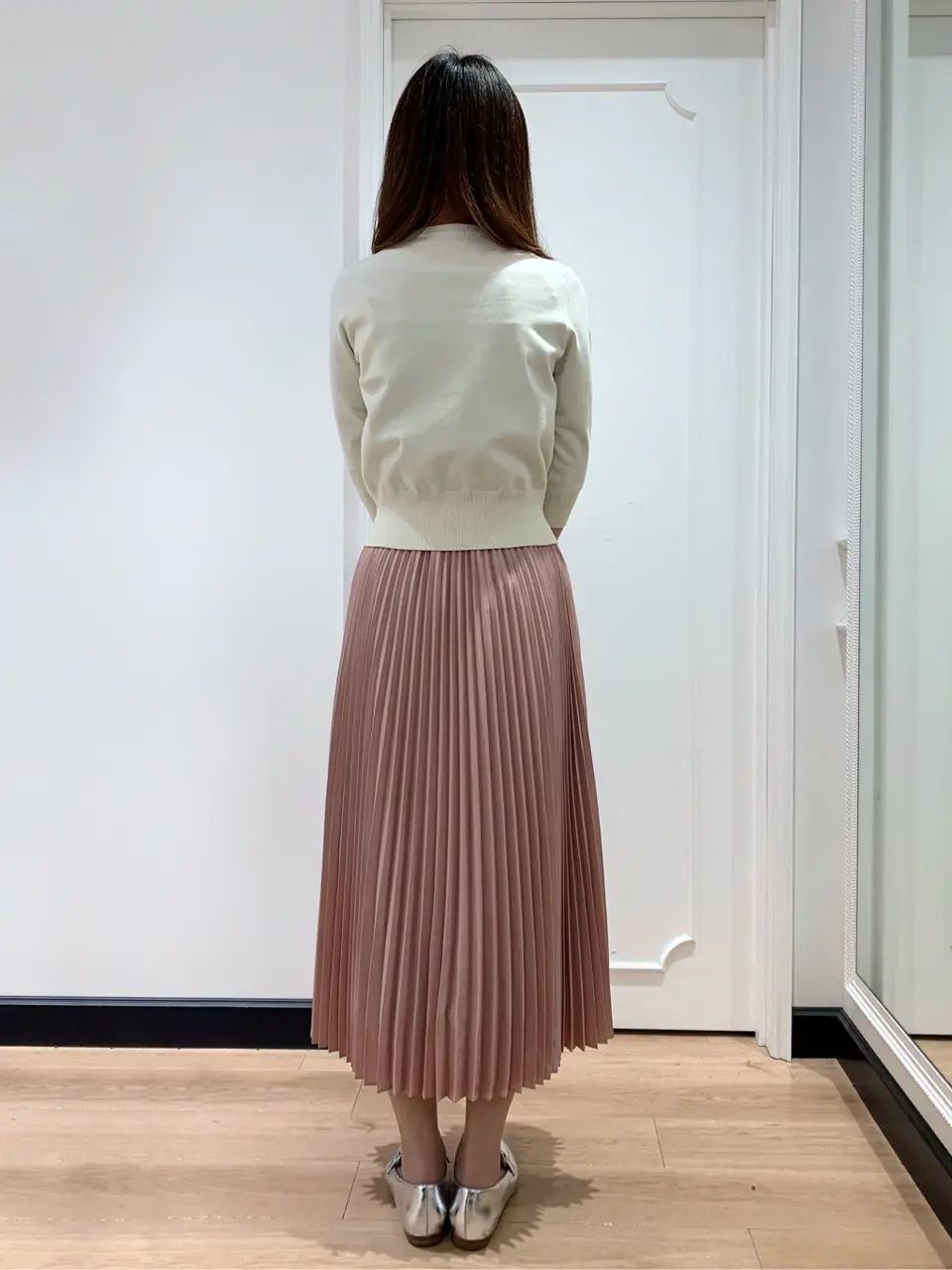 組曲 スタッフ コーディネート画像