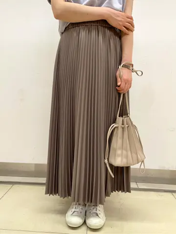 組曲 平賀 コーディネート画像