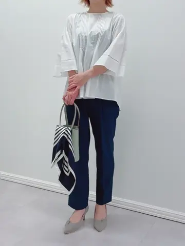 組曲 スタッフ コーディネート画像