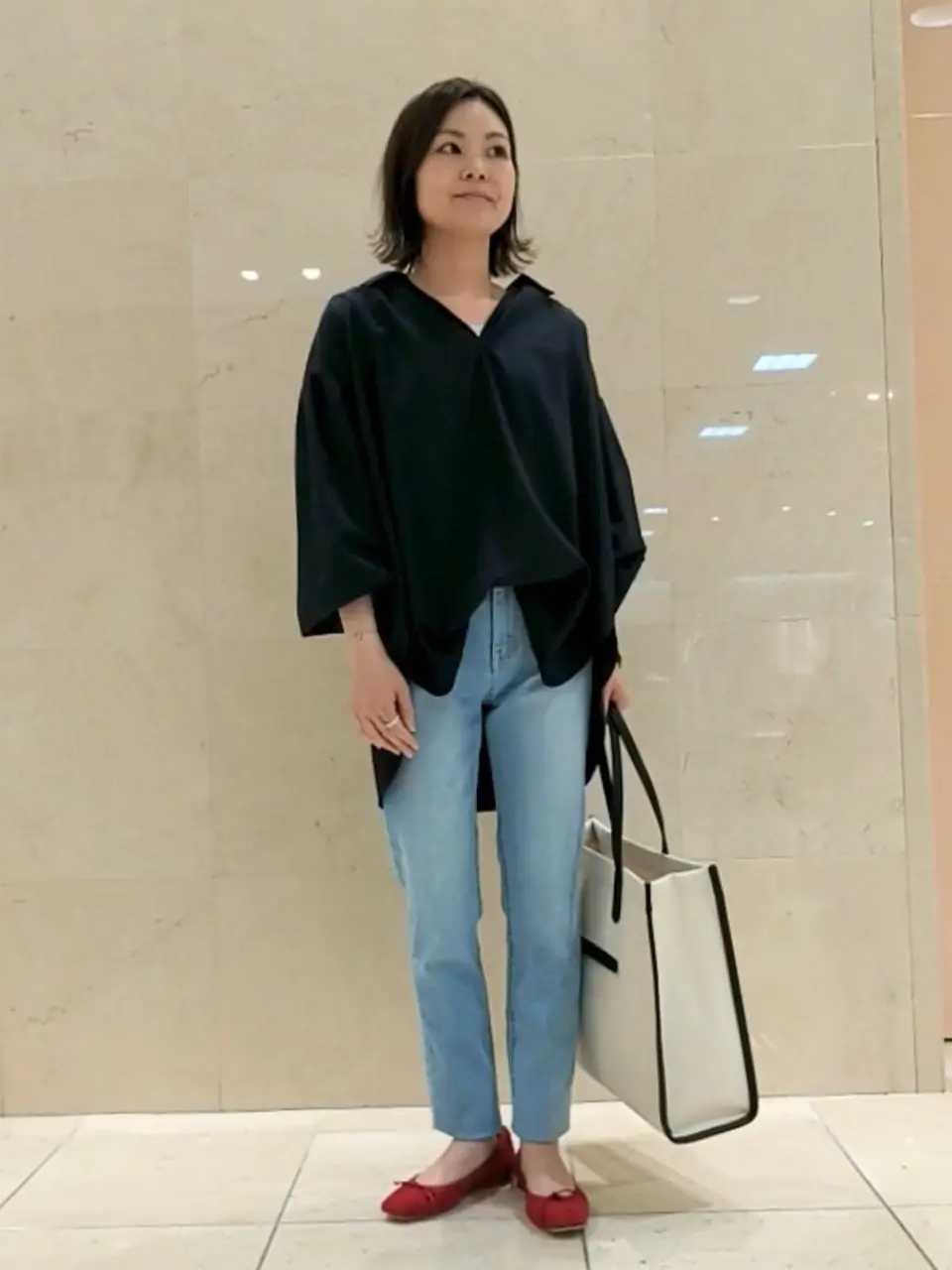 組曲 井上 コーディネート画像