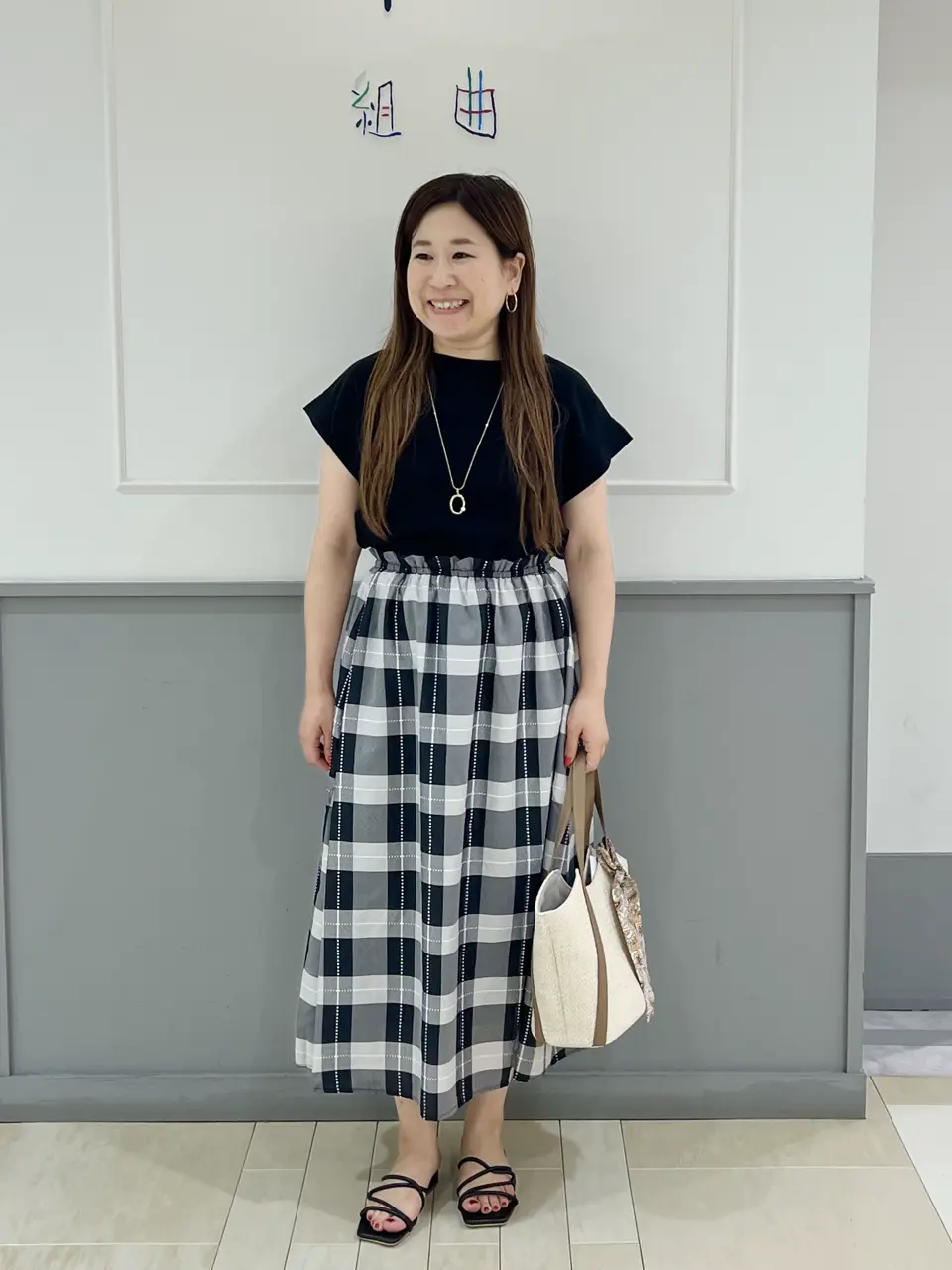 ANY SIS スタッフ コーディネート画像