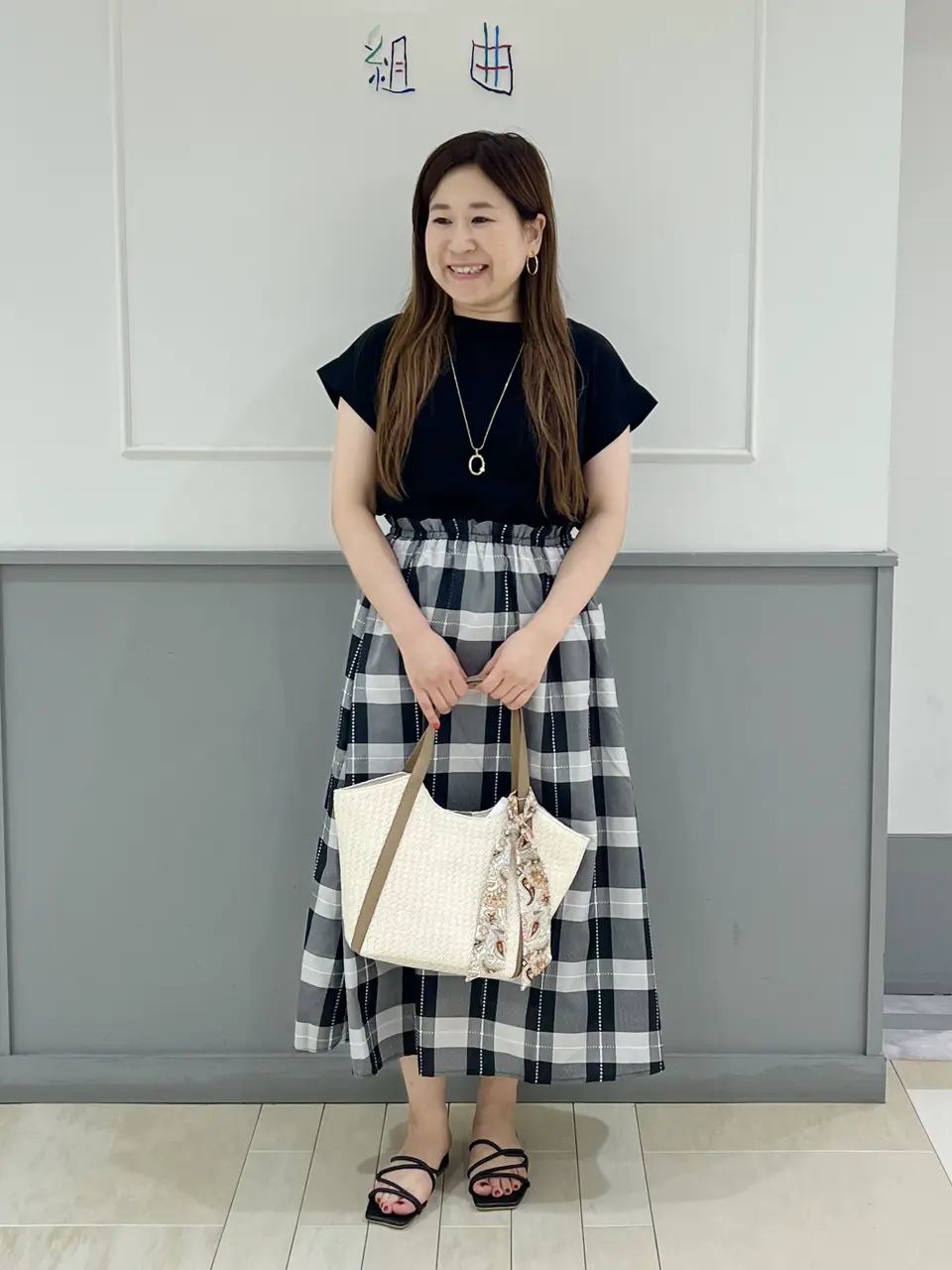 ANY SIS スタッフ コーディネート画像