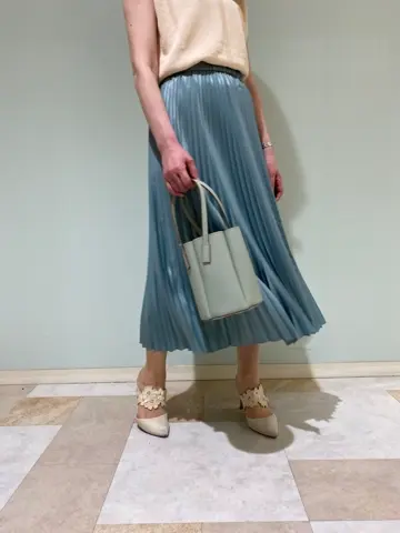 組曲 丸田 コーディネート画像