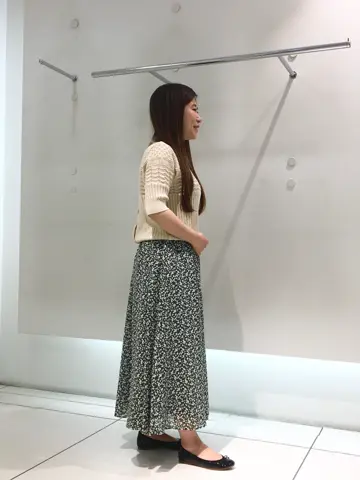 組曲 スタッフ コーディネート画像