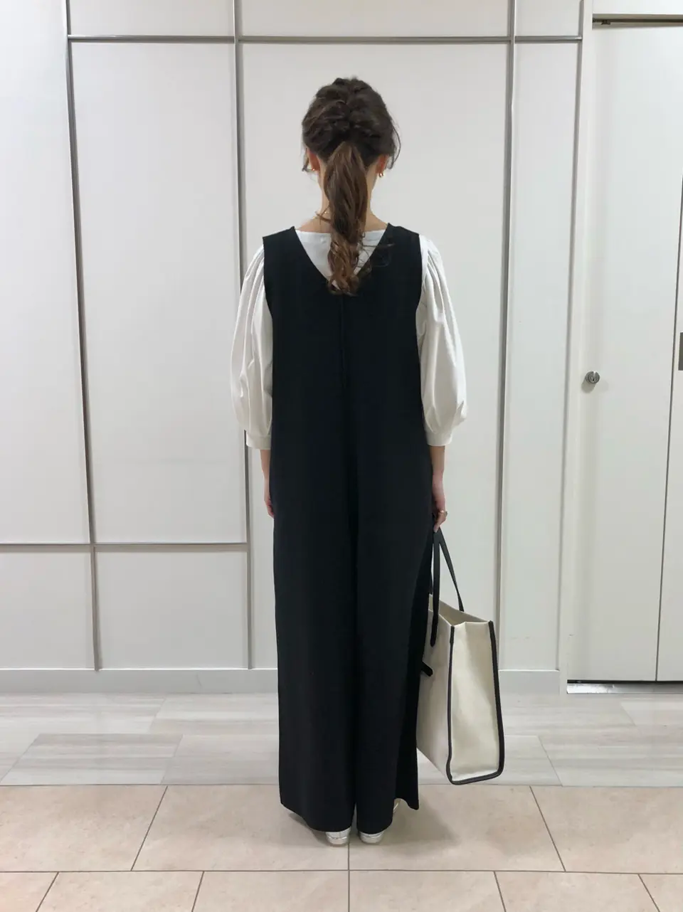 組曲 スタッフ コーディネート画像