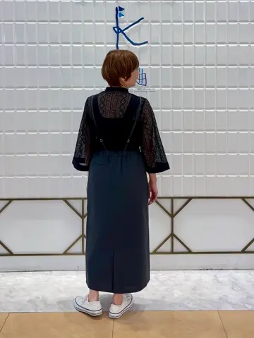 組曲 井上 コーディネート画像