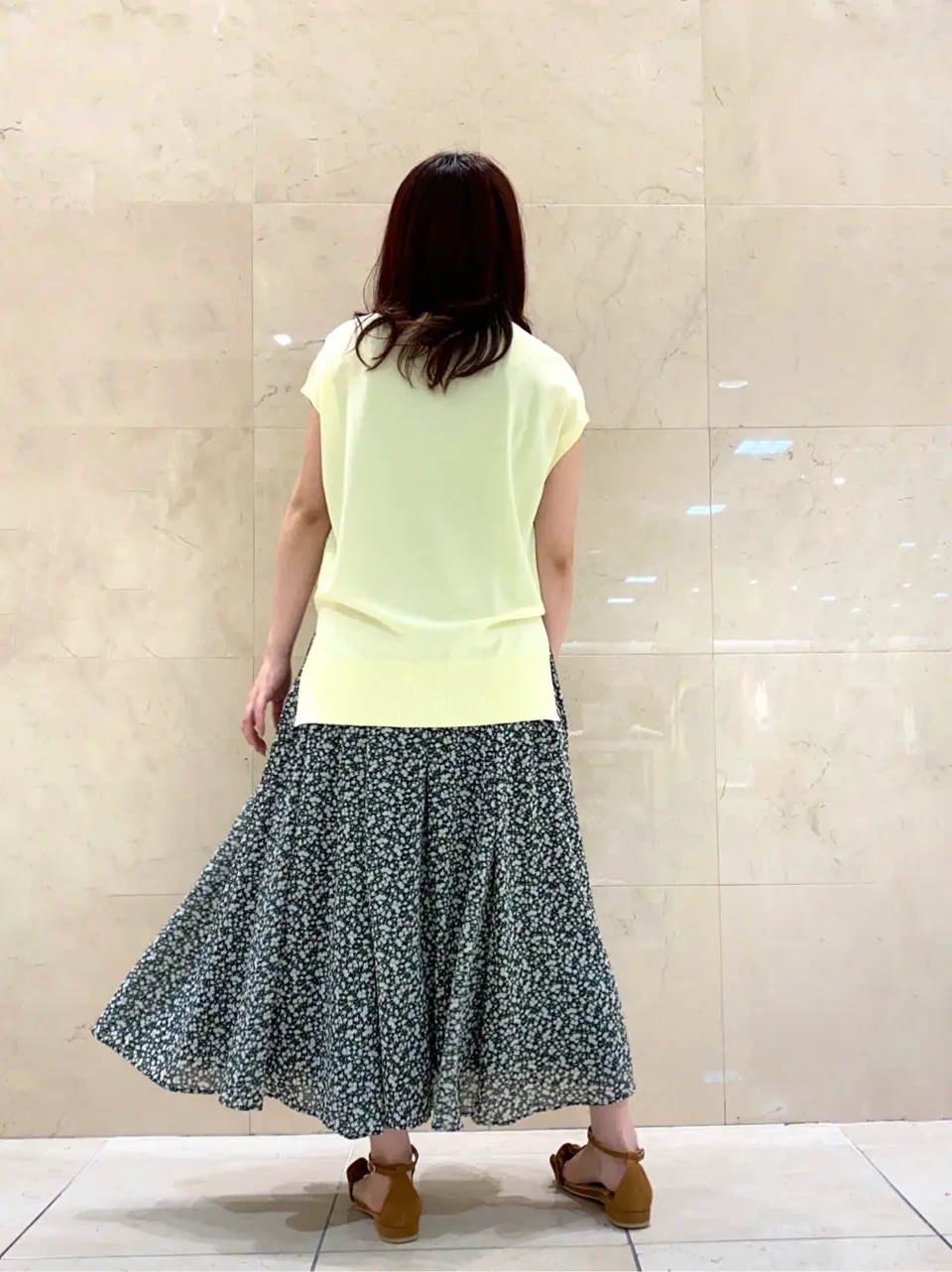 組曲 柿内 コーディネート画像