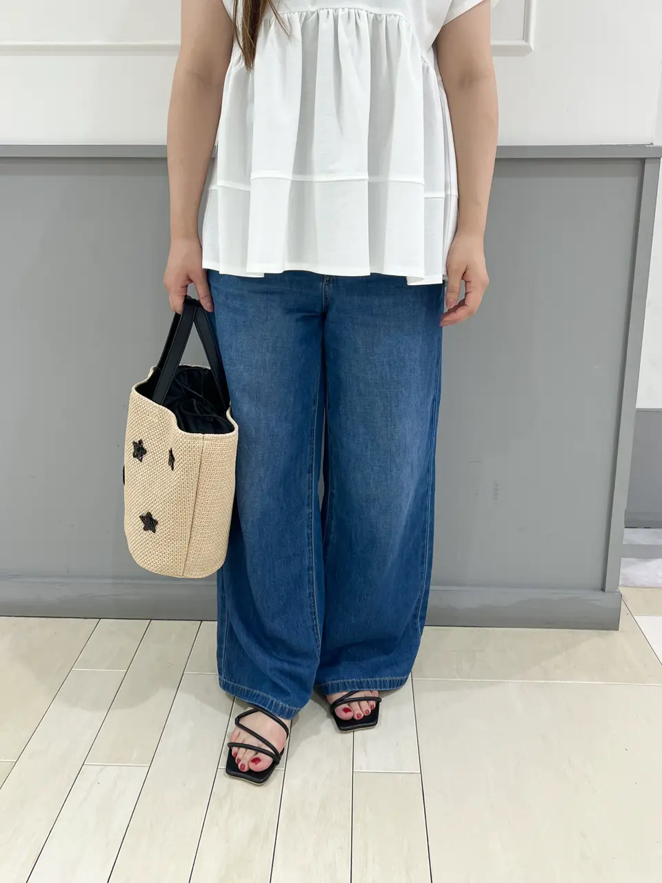 組曲 スタッフ コーディネート画像