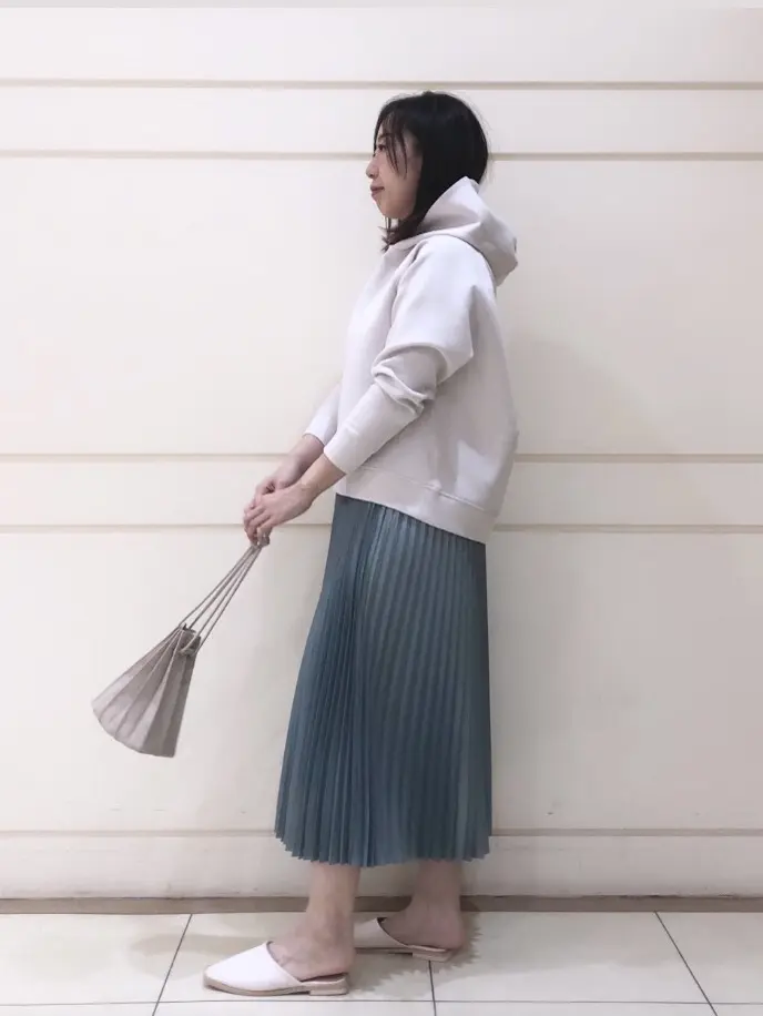 組曲 SAKAI コーディネート画像